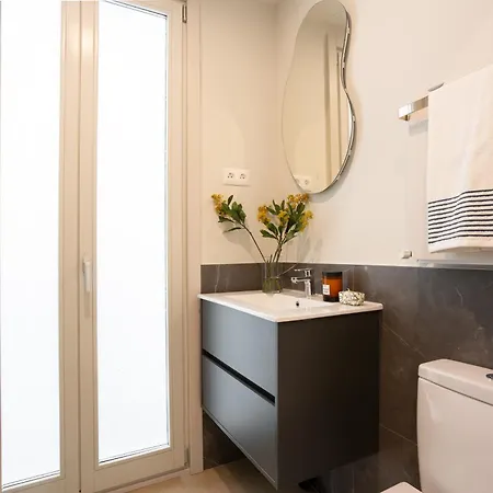 Apartamento San Bernardo - Darya Living Madrid Exterior foto